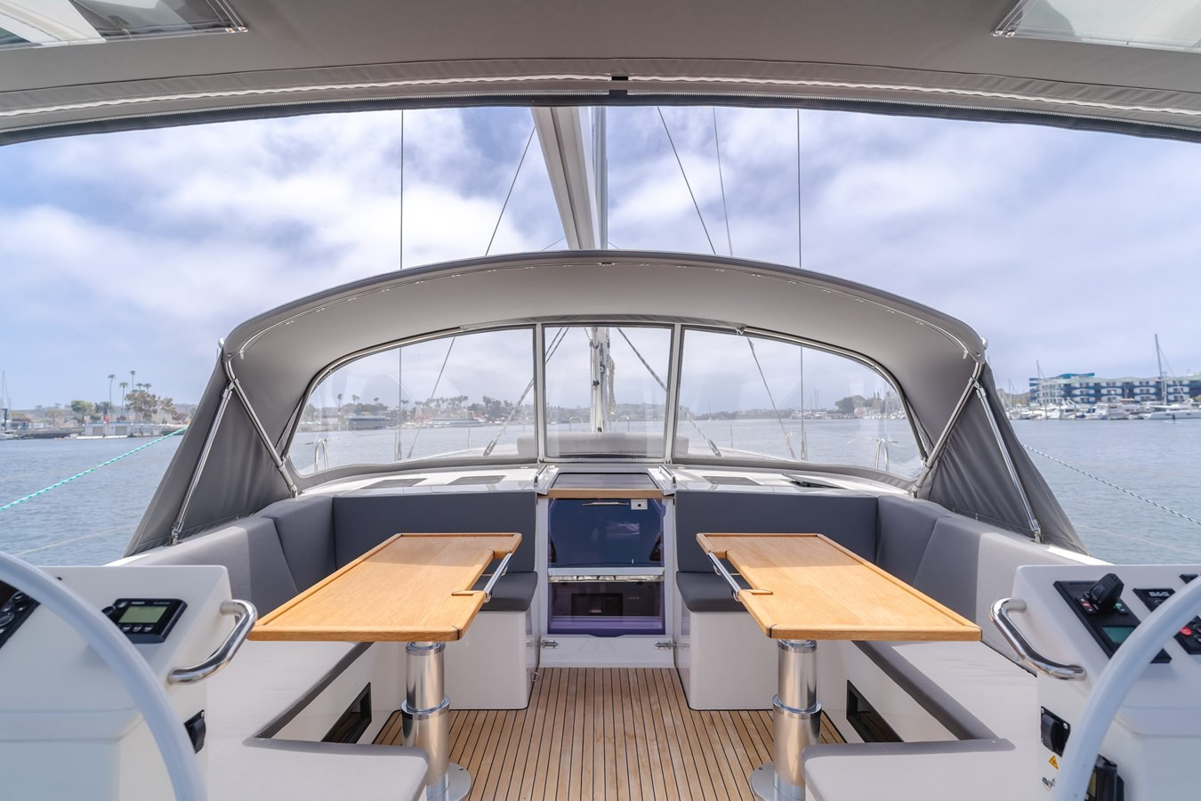 https://arconyachts.ams3.digitaloceanspaces.com/138822/conversions/large_4674380-optimize.jpg