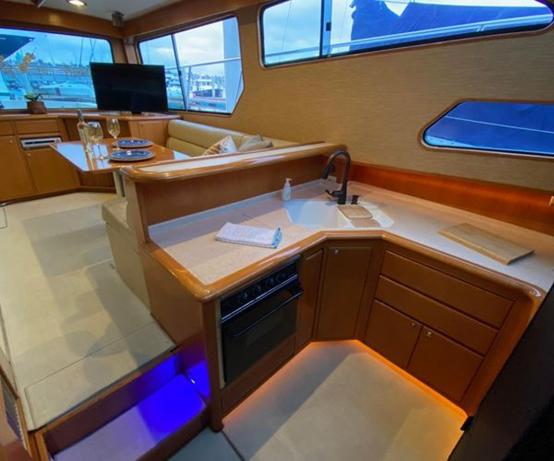 https://arconyachts.ams3.digitaloceanspaces.com/139084/conversions/large_4799576-optimize.jpg