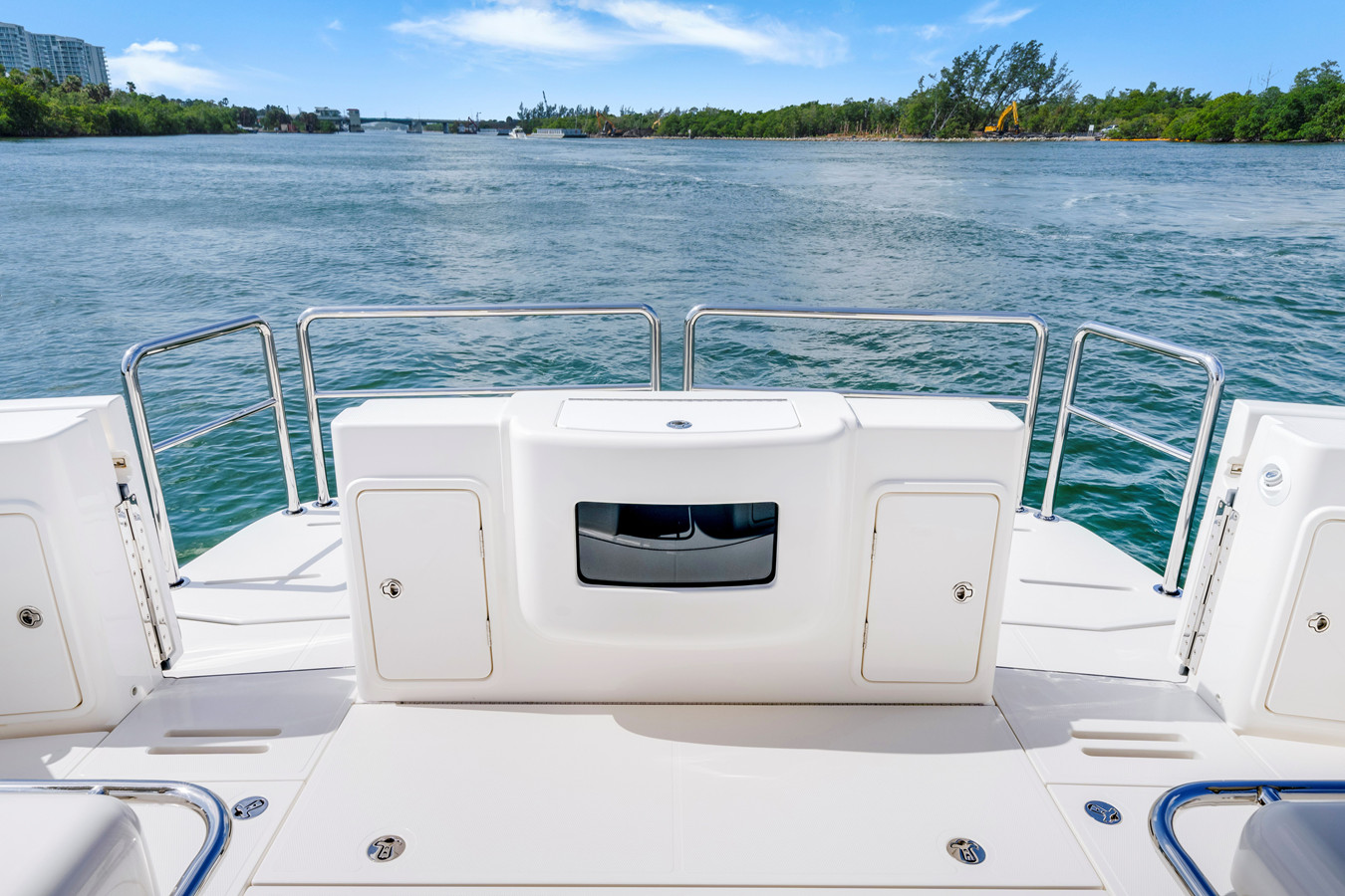 https://arconyachts.ams3.digitaloceanspaces.com/139134/conversions/large_4839736-optimize.jpg