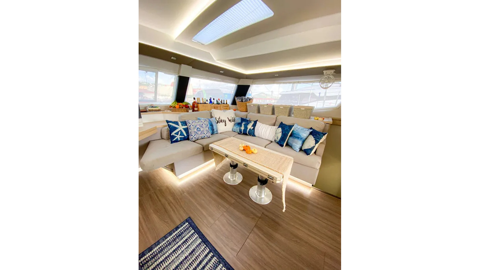 https://arconyachts.ams3.digitaloceanspaces.com/139258/conversions/large_4307243-optimize.jpg