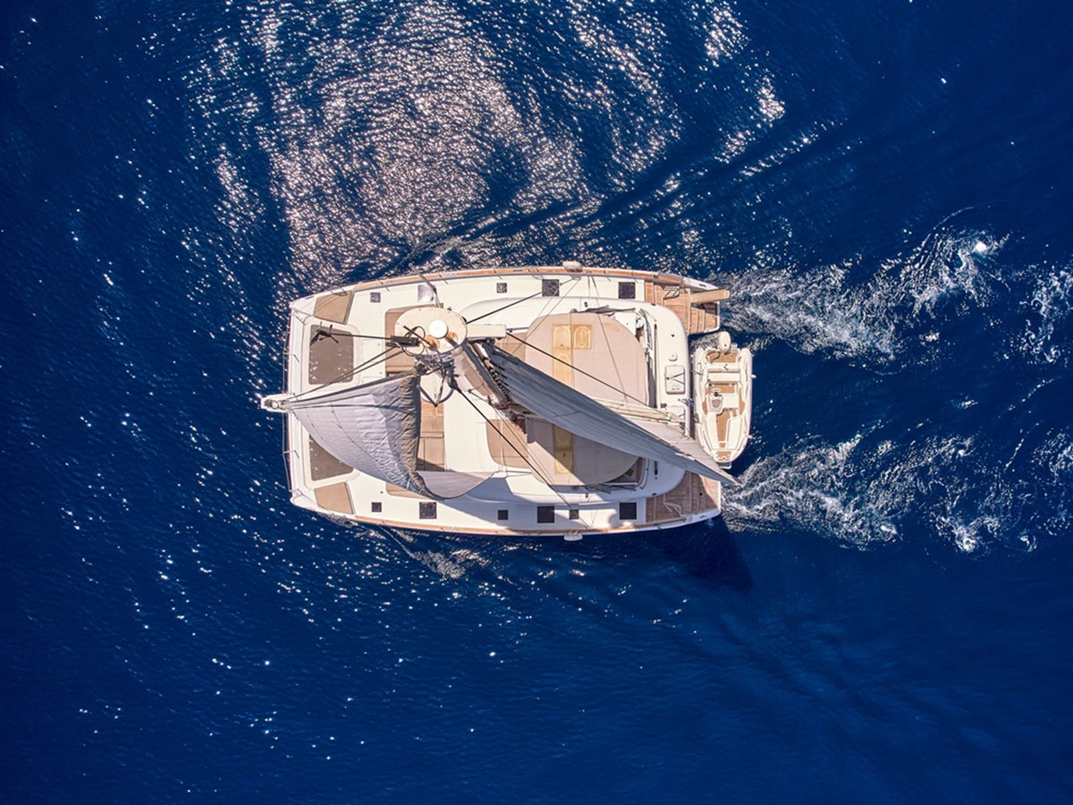 https://arconyachts.ams3.digitaloceanspaces.com/139336/conversions/large_4858113-optimize.jpg
