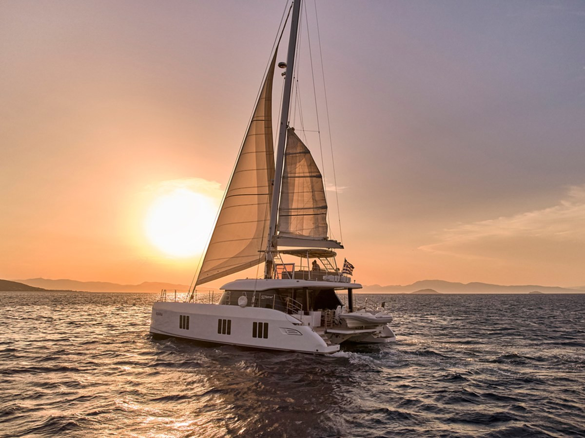 https://arconyachts.ams3.digitaloceanspaces.com/139357/conversions/large_4858120-optimize.jpg