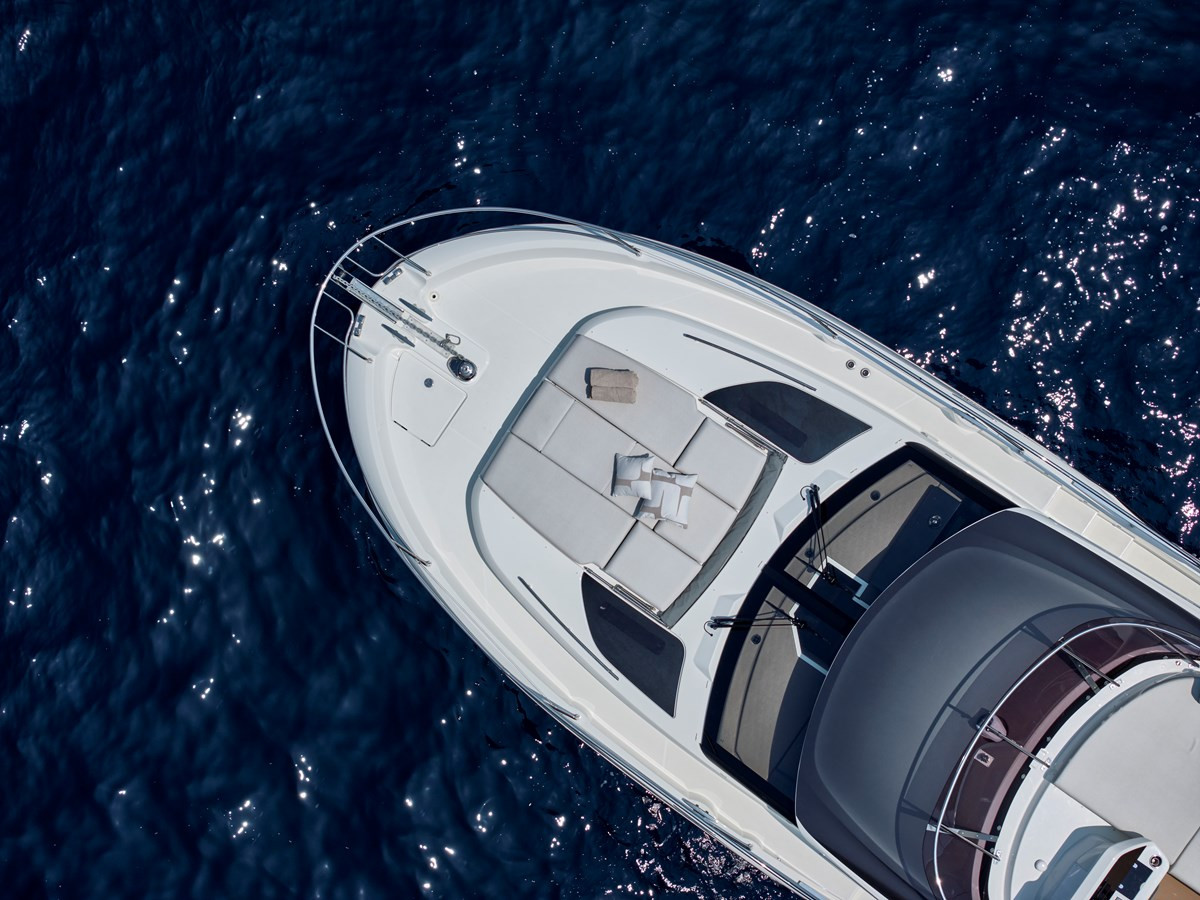 https://arconyachts.ams3.digitaloceanspaces.com/139416/conversions/large_4644712-optimize.jpg
