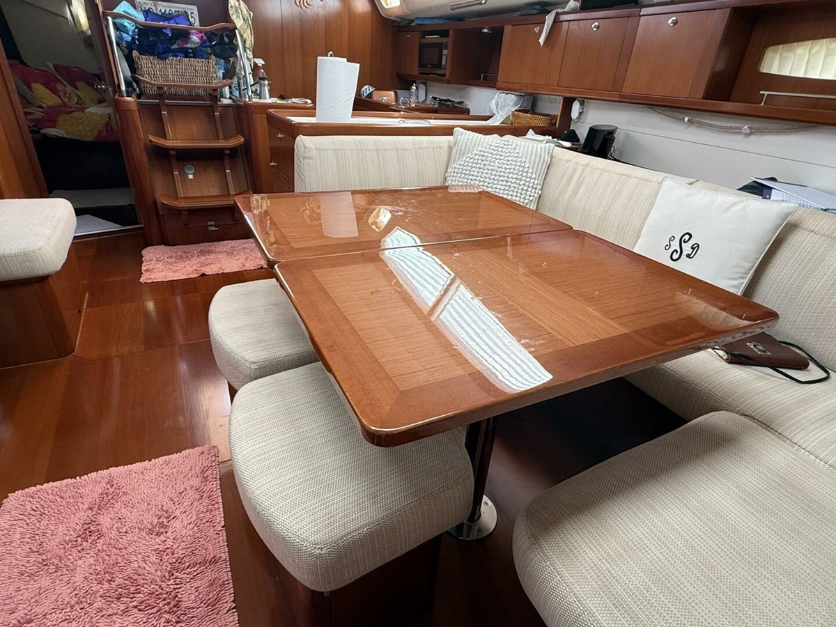 https://arconyachts.ams3.digitaloceanspaces.com/139538/conversions/large_4859353-optimize.jpg