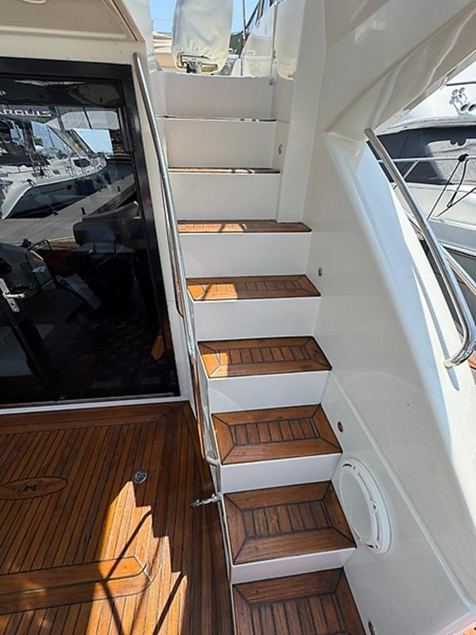 https://arconyachts.ams3.digitaloceanspaces.com/139543/conversions/large_4757095-optimize.jpg