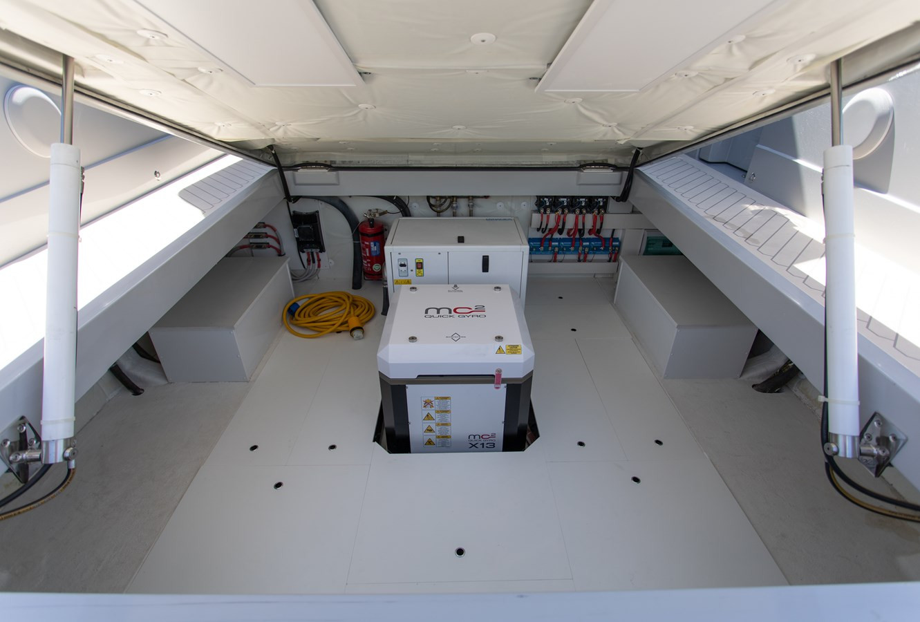 https://arconyachts.ams3.digitaloceanspaces.com/139618/conversions/large_3775163-optimize.jpg