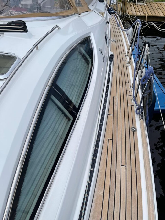 https://arconyachts.ams3.digitaloceanspaces.com/139680/conversions/large_3834093-optimize.jpg