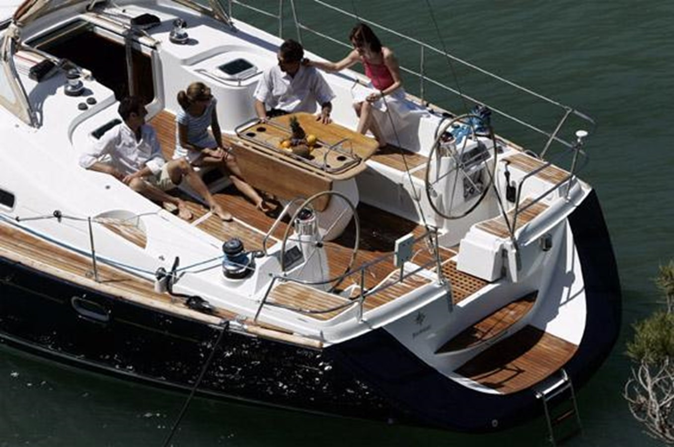 https://arconyachts.ams3.digitaloceanspaces.com/139692/conversions/large_3834097-optimize.jpg