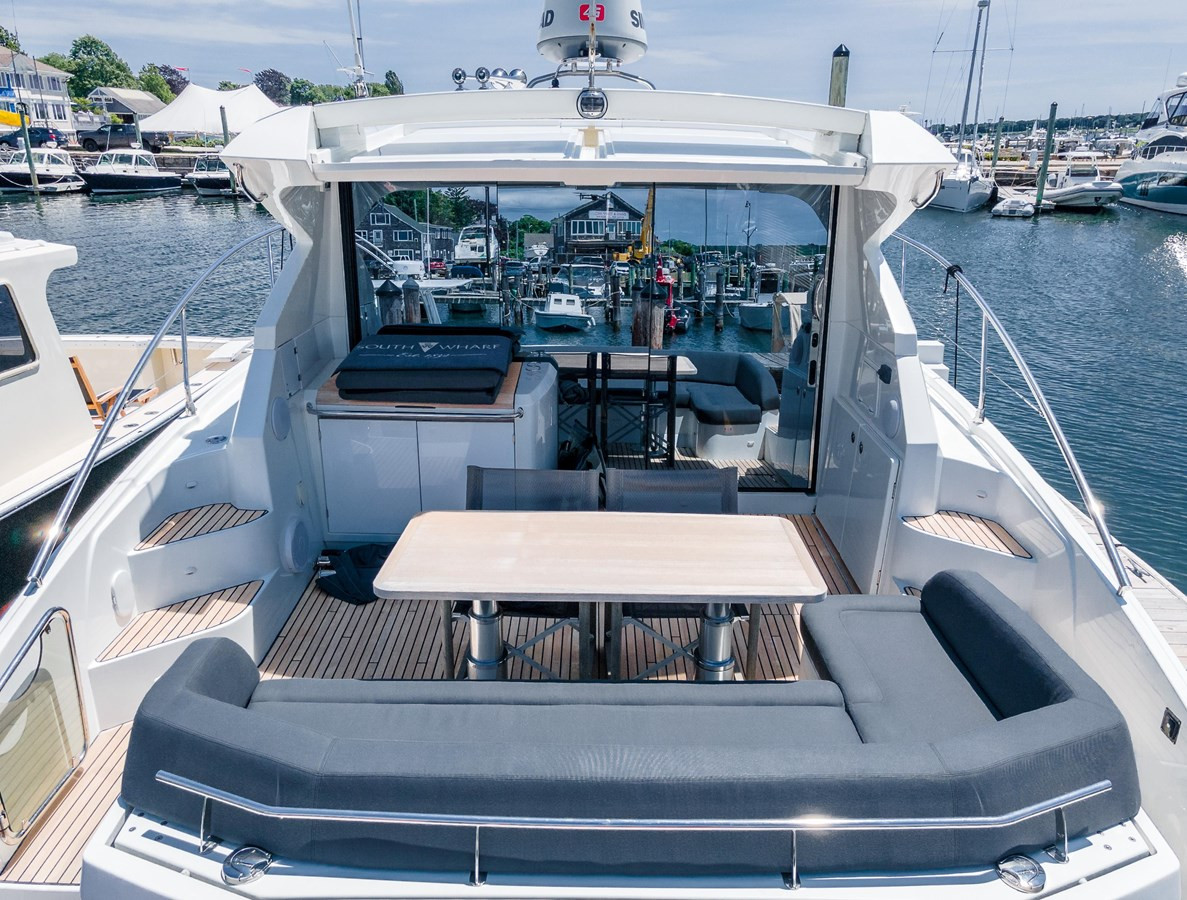 https://arconyachts.ams3.digitaloceanspaces.com/139777/conversions/large_3569795-optimize.jpg