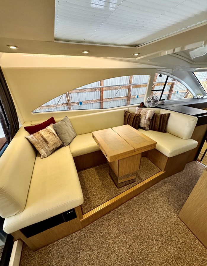 https://arconyachts.ams3.digitaloceanspaces.com/139900/conversions/large_4440095-optimize.jpg