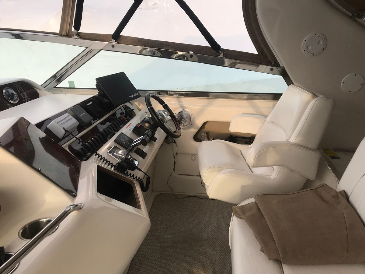 https://arconyachts.ams3.digitaloceanspaces.com/139911/conversions/large_4369230-optimize.jpg
