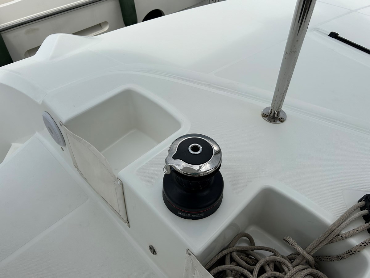 https://arconyachts.ams3.digitaloceanspaces.com/140129/conversions/large_4312269-optimize.jpg