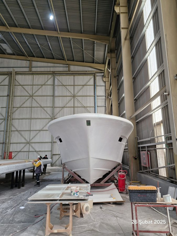 https://arconyachts.ams3.digitaloceanspaces.com/140164/conversions/large_4735876-optimize.jpg