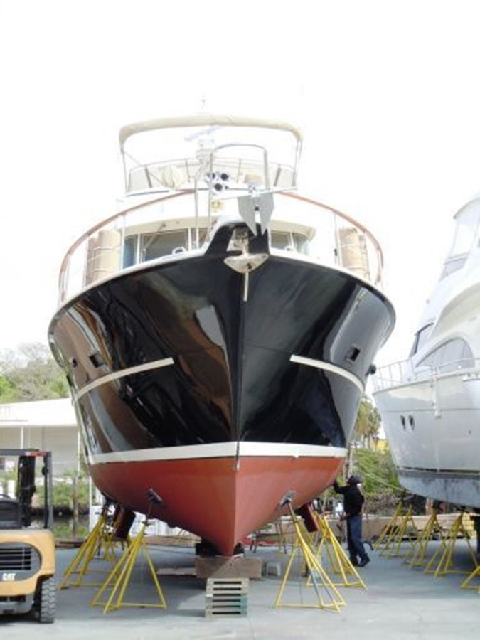 https://arconyachts.ams3.digitaloceanspaces.com/140308/conversions/large_1668219-optimize.jpg