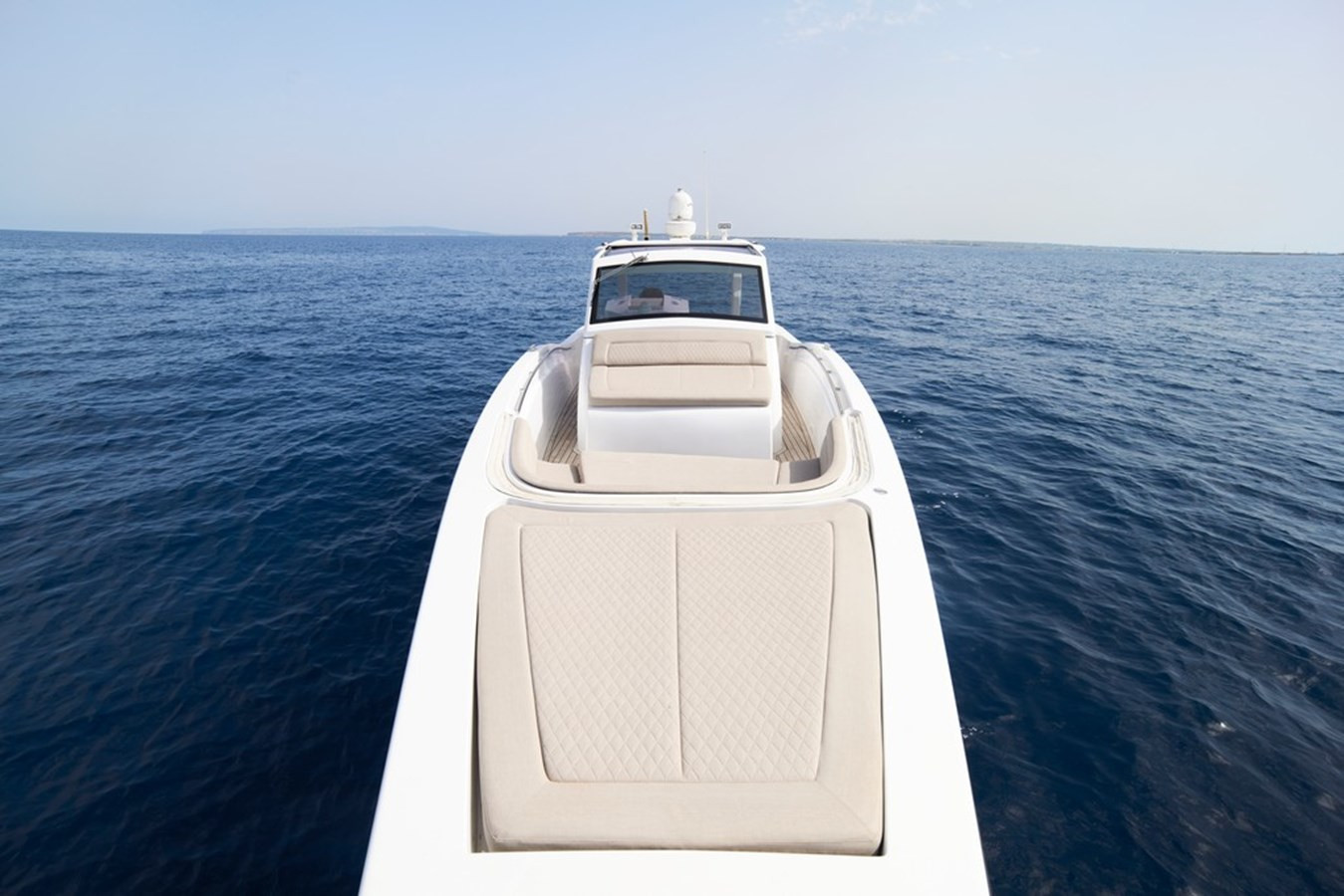 https://arconyachts.ams3.digitaloceanspaces.com/140397/conversions/large_4370503-optimize.jpg