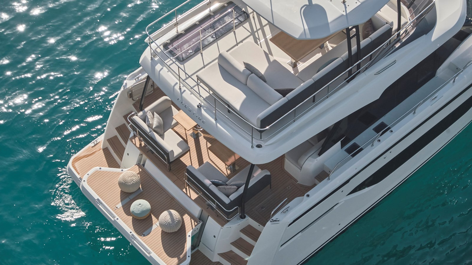 https://arconyachts.ams3.digitaloceanspaces.com/140512/conversions/large_4642769-optimize.jpg