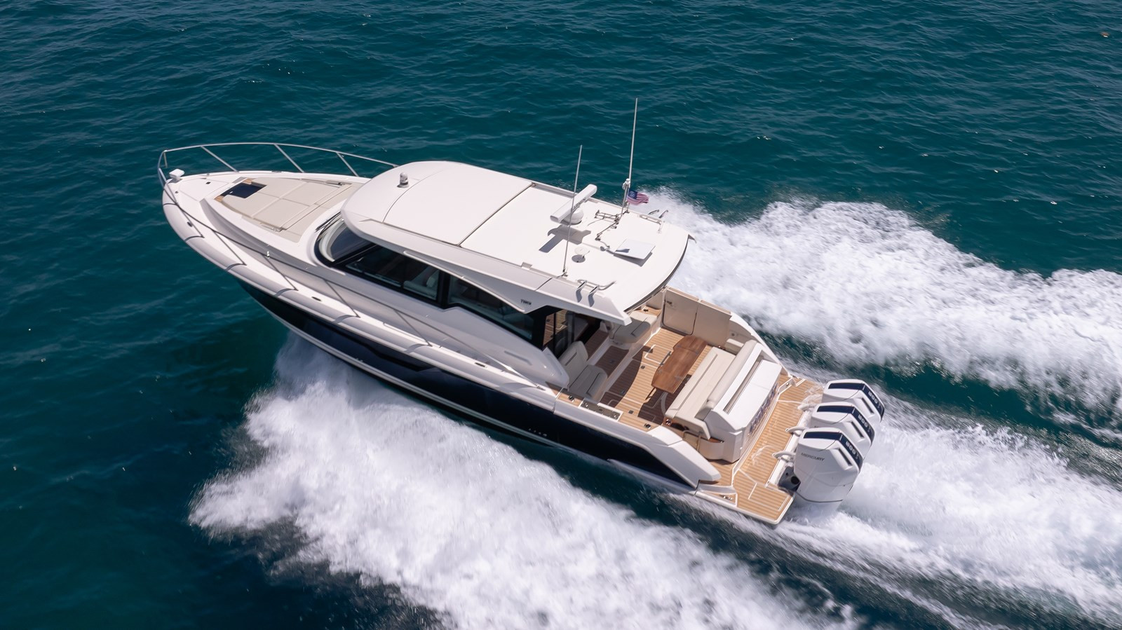 https://arconyachts.ams3.digitaloceanspaces.com/140600/conversions/large_4715390-optimize.jpg
