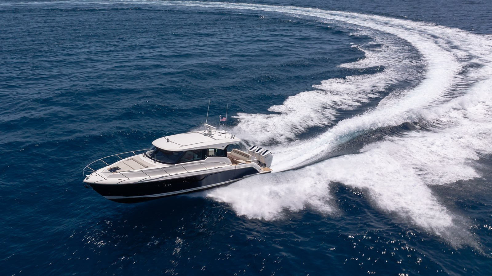 https://arconyachts.ams3.digitaloceanspaces.com/140624/conversions/large_4715399-optimize.jpg