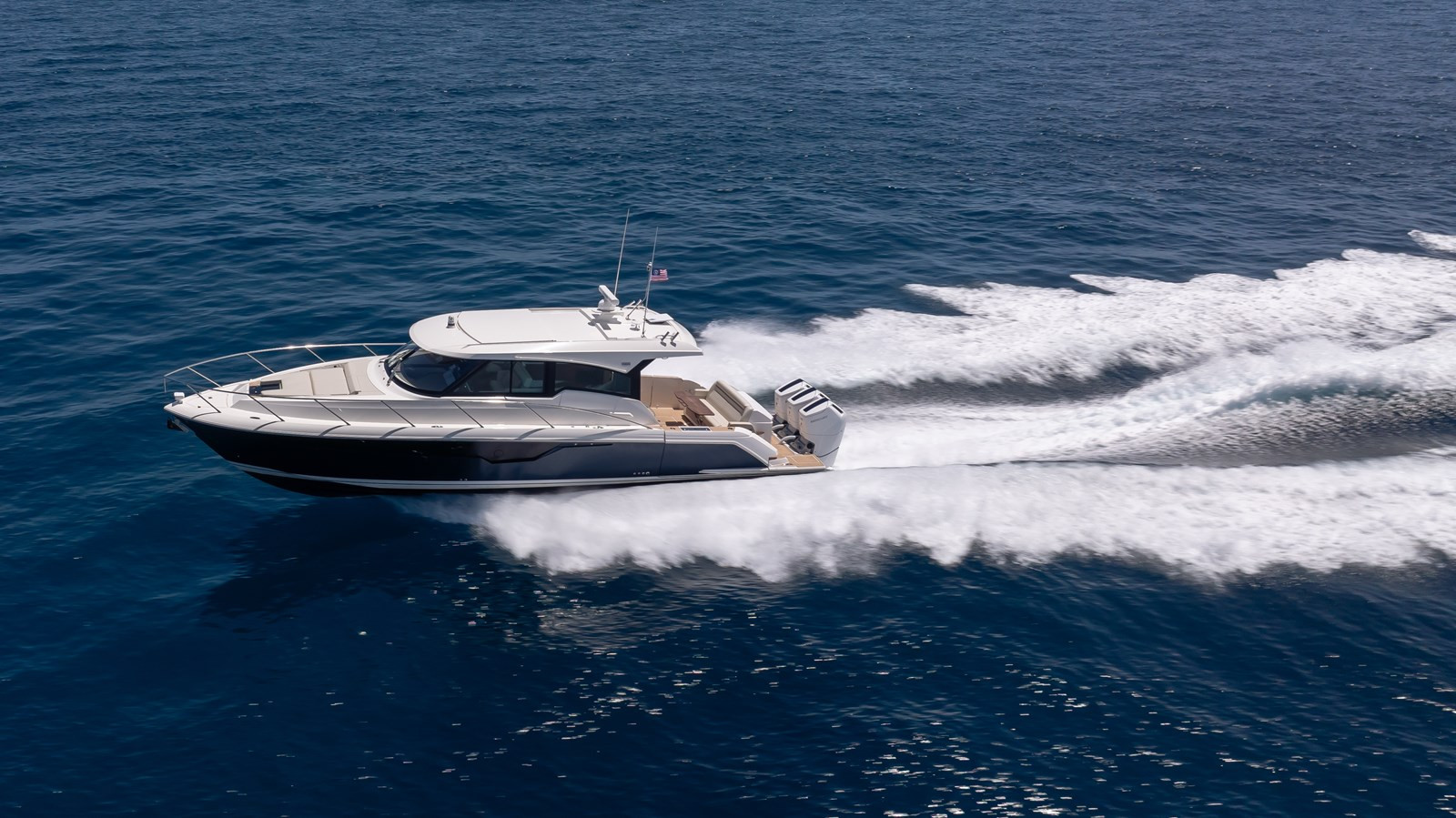https://arconyachts.ams3.digitaloceanspaces.com/140627/conversions/large_4715400-optimize.jpg