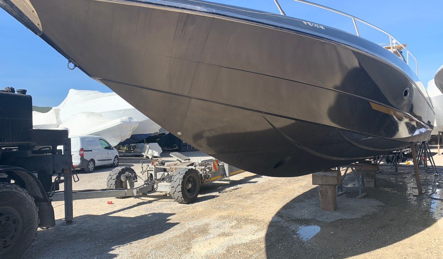 https://arconyachts.ams3.digitaloceanspaces.com/140654/conversions/large_4320139-optimize.jpg