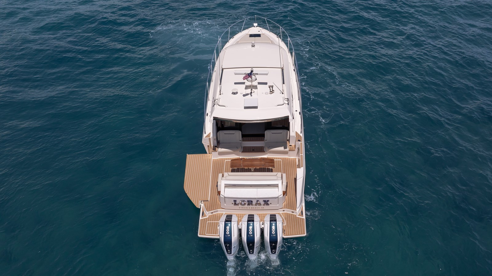 https://arconyachts.ams3.digitaloceanspaces.com/140665/conversions/large_4715410-optimize.jpg