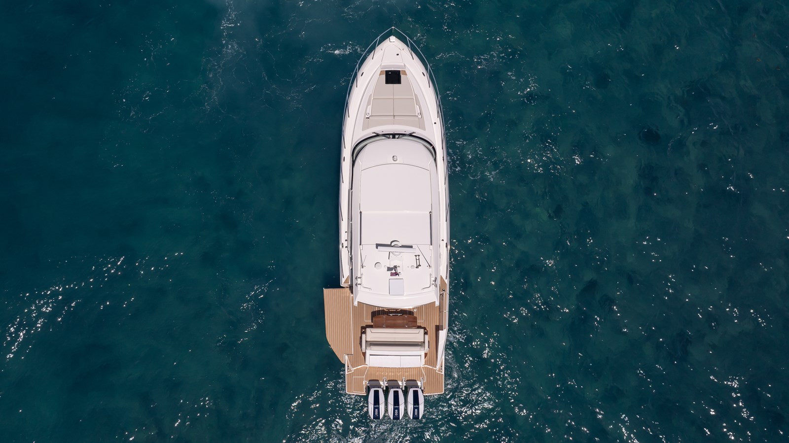 https://arconyachts.ams3.digitaloceanspaces.com/140671/conversions/large_4715412-optimize.jpg