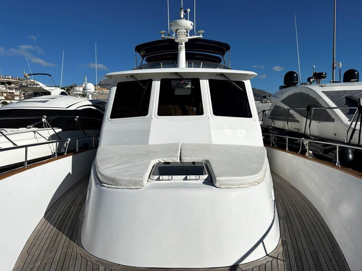 https://arconyachts.ams3.digitaloceanspaces.com/140719/conversions/large_4606979-optimize.jpg
