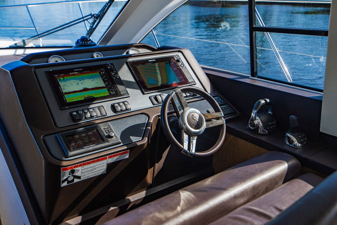 https://arconyachts.ams3.digitaloceanspaces.com/140748/conversions/large_4394504-optimize.jpg