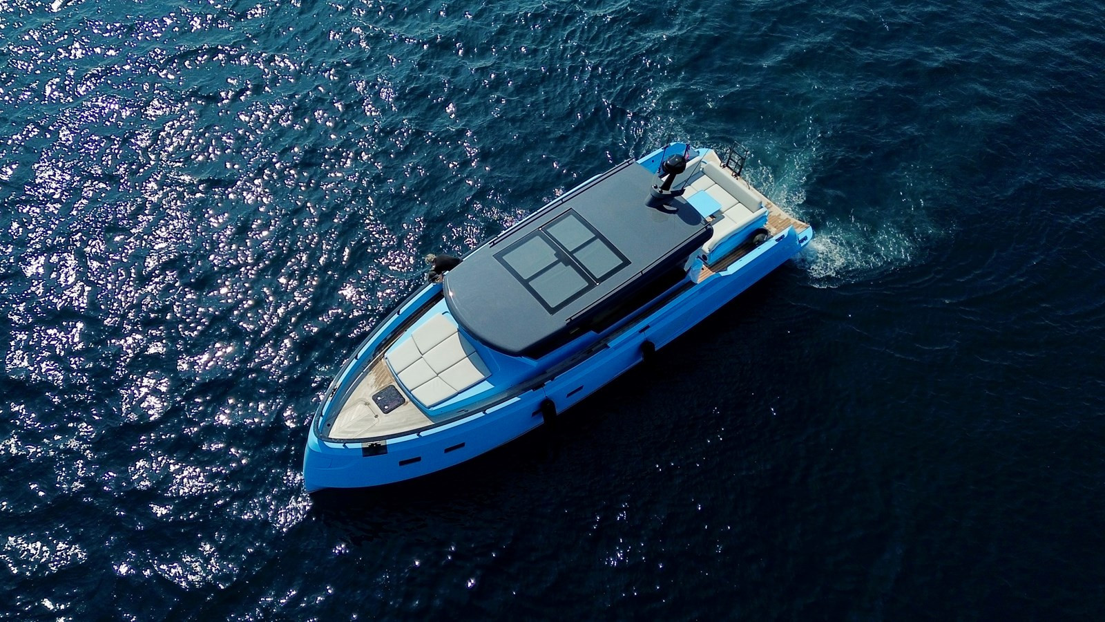https://arconyachts.ams3.digitaloceanspaces.com/140750/conversions/large_4627248-optimize.jpg