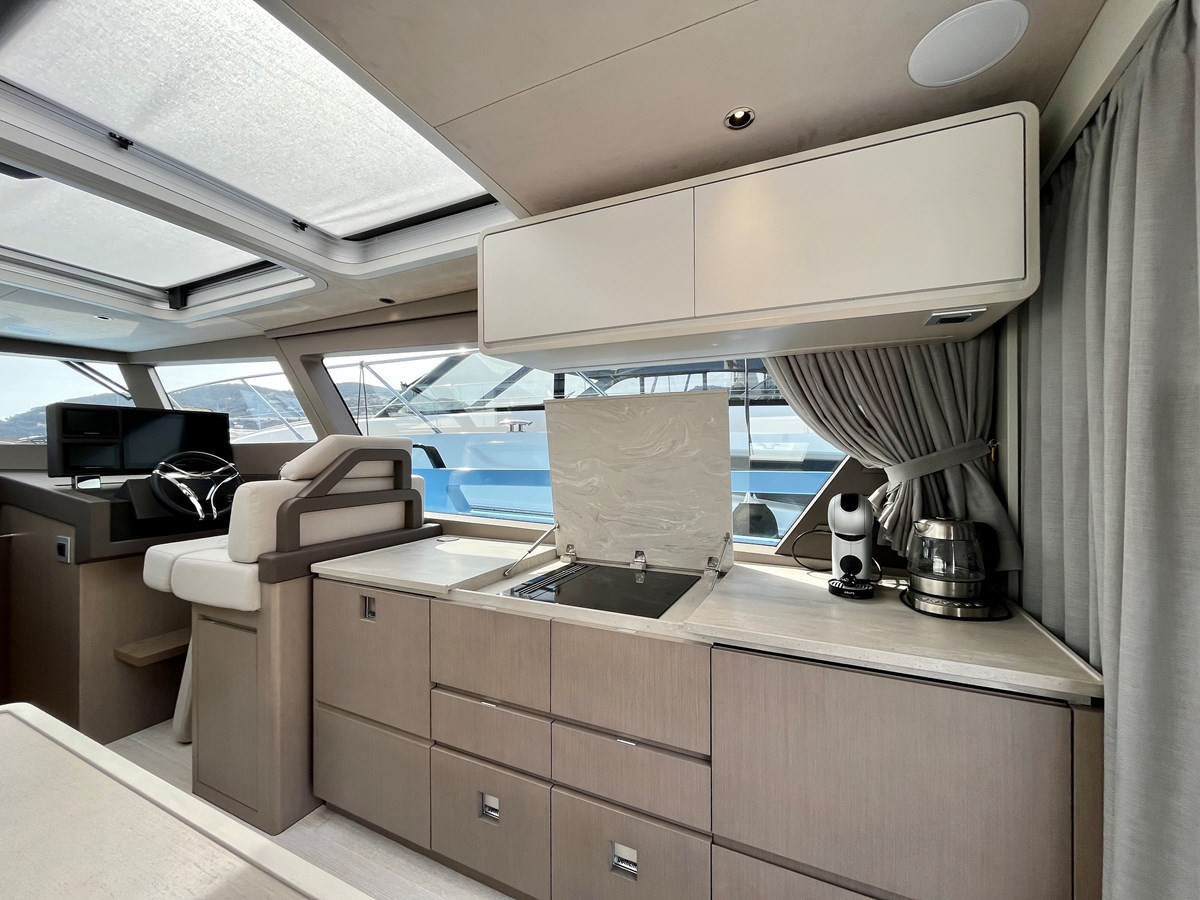 https://arconyachts.ams3.digitaloceanspaces.com/140794/conversions/large_4627303-optimize.jpg