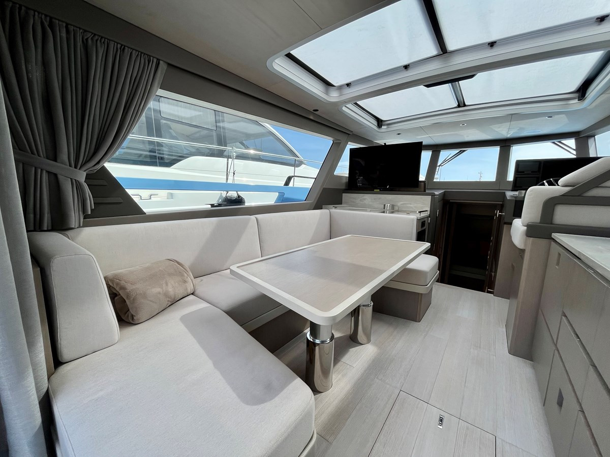 https://arconyachts.ams3.digitaloceanspaces.com/140796/conversions/large_4627306-optimize.jpg