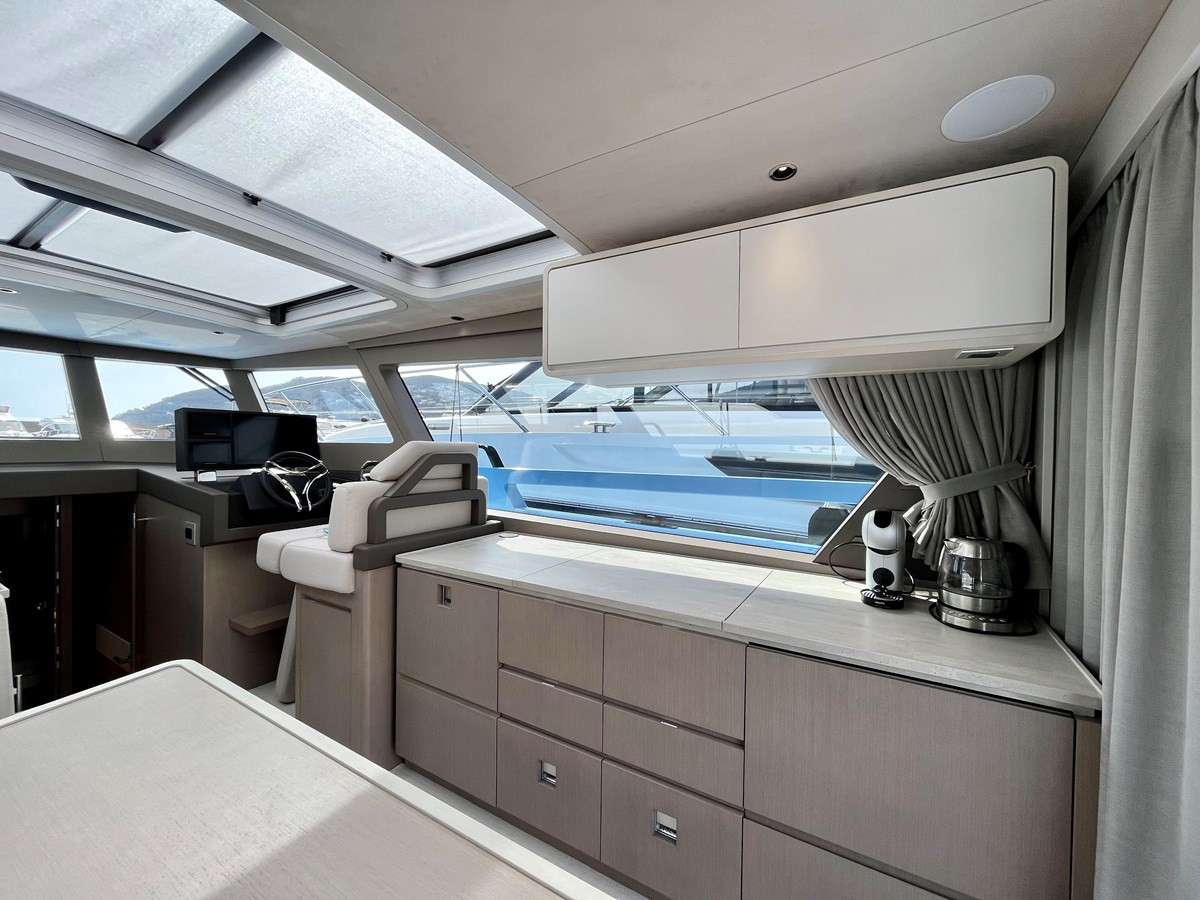 https://arconyachts.ams3.digitaloceanspaces.com/140798/conversions/large_4627309-optimize.jpg