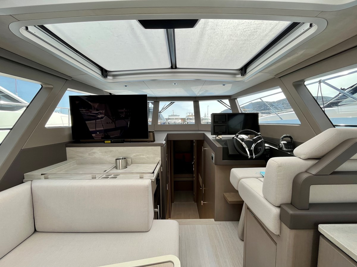 https://arconyachts.ams3.digitaloceanspaces.com/140800/conversions/large_4627312-optimize.jpg