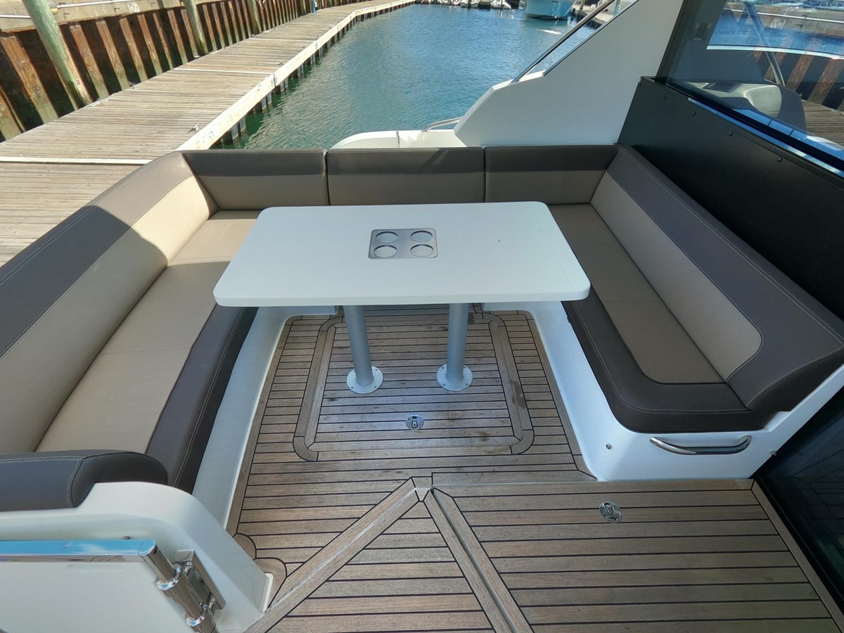 https://arconyachts.ams3.digitaloceanspaces.com/141387/conversions/large_3624468-optimize.jpg