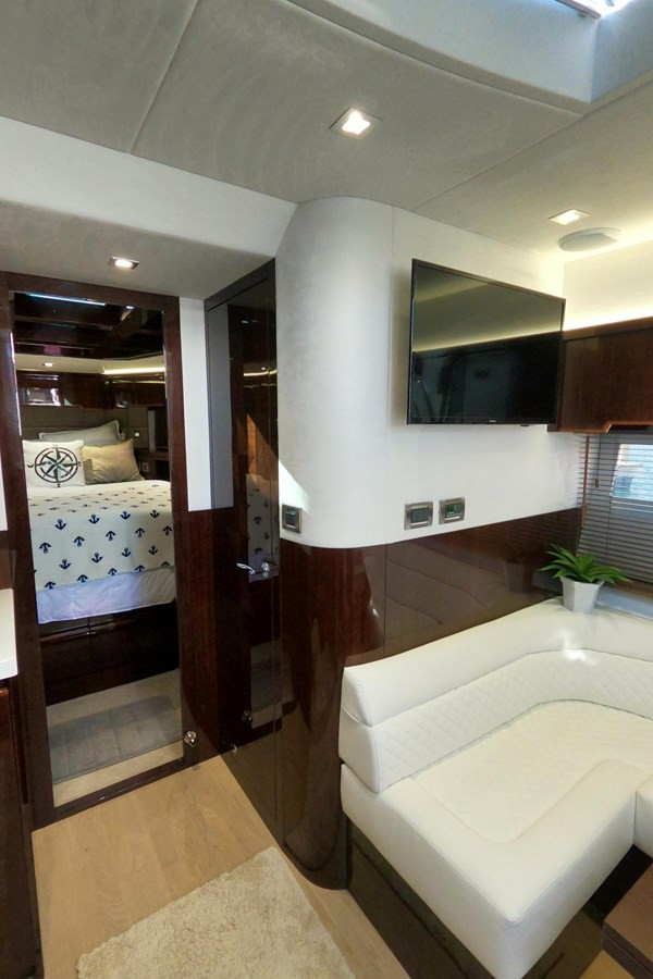 https://arconyachts.ams3.digitaloceanspaces.com/141464/conversions/large_3624495-optimize.jpg