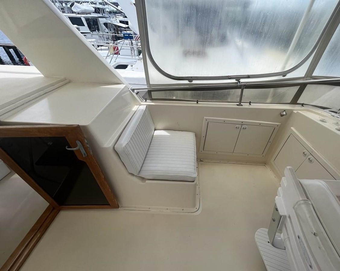 https://arconyachts.ams3.digitaloceanspaces.com/141652/conversions/large_3910459-optimize.jpg