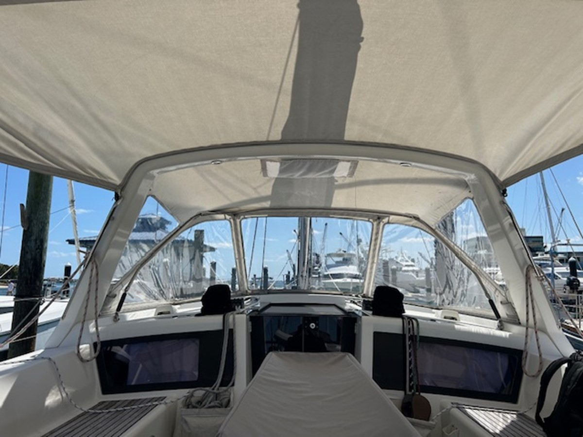 https://arconyachts.ams3.digitaloceanspaces.com/141715/conversions/large_4138690-optimize.jpg