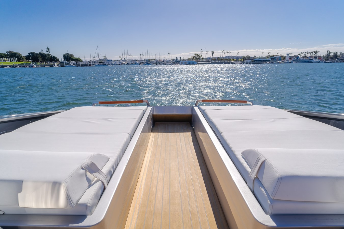 https://arconyachts.ams3.digitaloceanspaces.com/141746/conversions/large_4131948-optimize.jpg