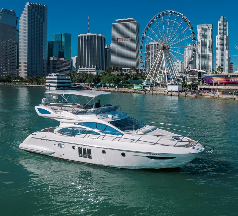 https://arconyachts.ams3.digitaloceanspaces.com/141814/conversions/large_4184220-optimize.jpg