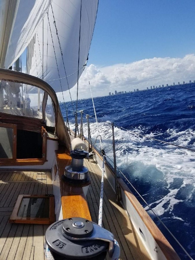 https://arconyachts.ams3.digitaloceanspaces.com/141829/conversions/large_4384347-optimize.jpg