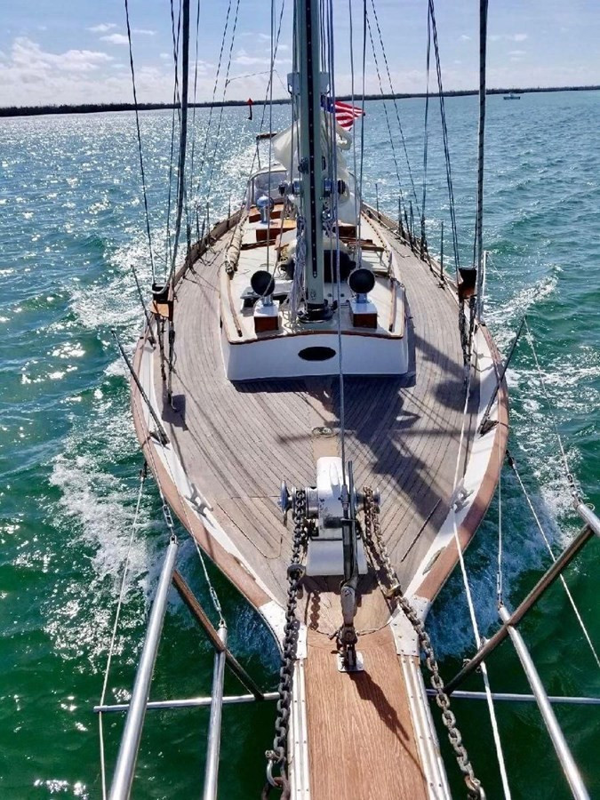 https://arconyachts.ams3.digitaloceanspaces.com/141843/conversions/large_4384352-optimize.jpg