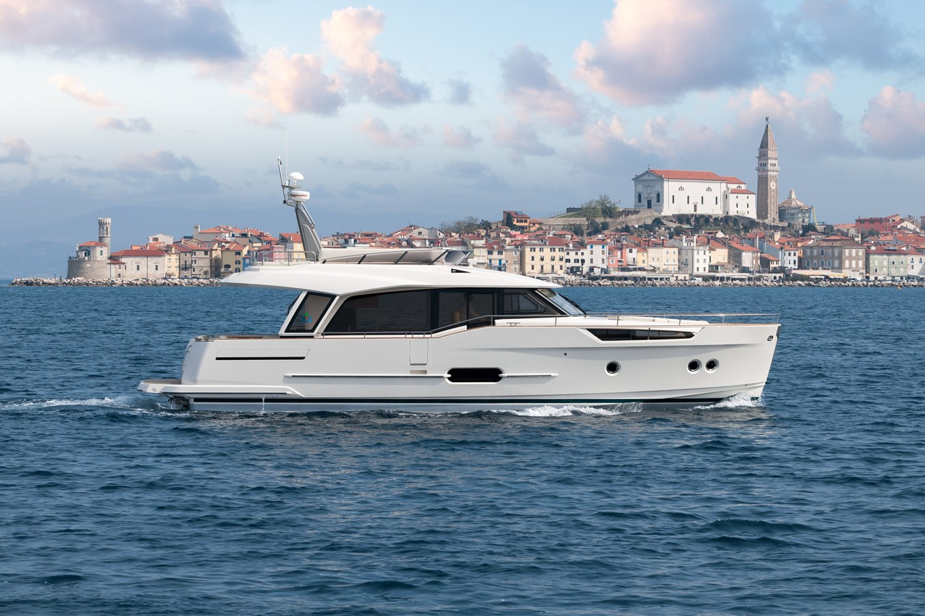 https://arconyachts.ams3.digitaloceanspaces.com/141893/conversions/large_4305357-optimize.jpg