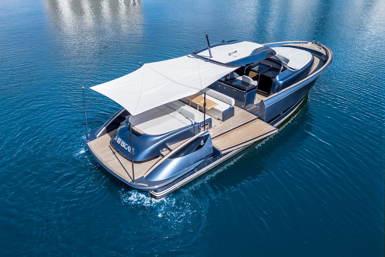 https://arconyachts.ams3.digitaloceanspaces.com/142224/conversions/large_4570408-optimize.jpg
