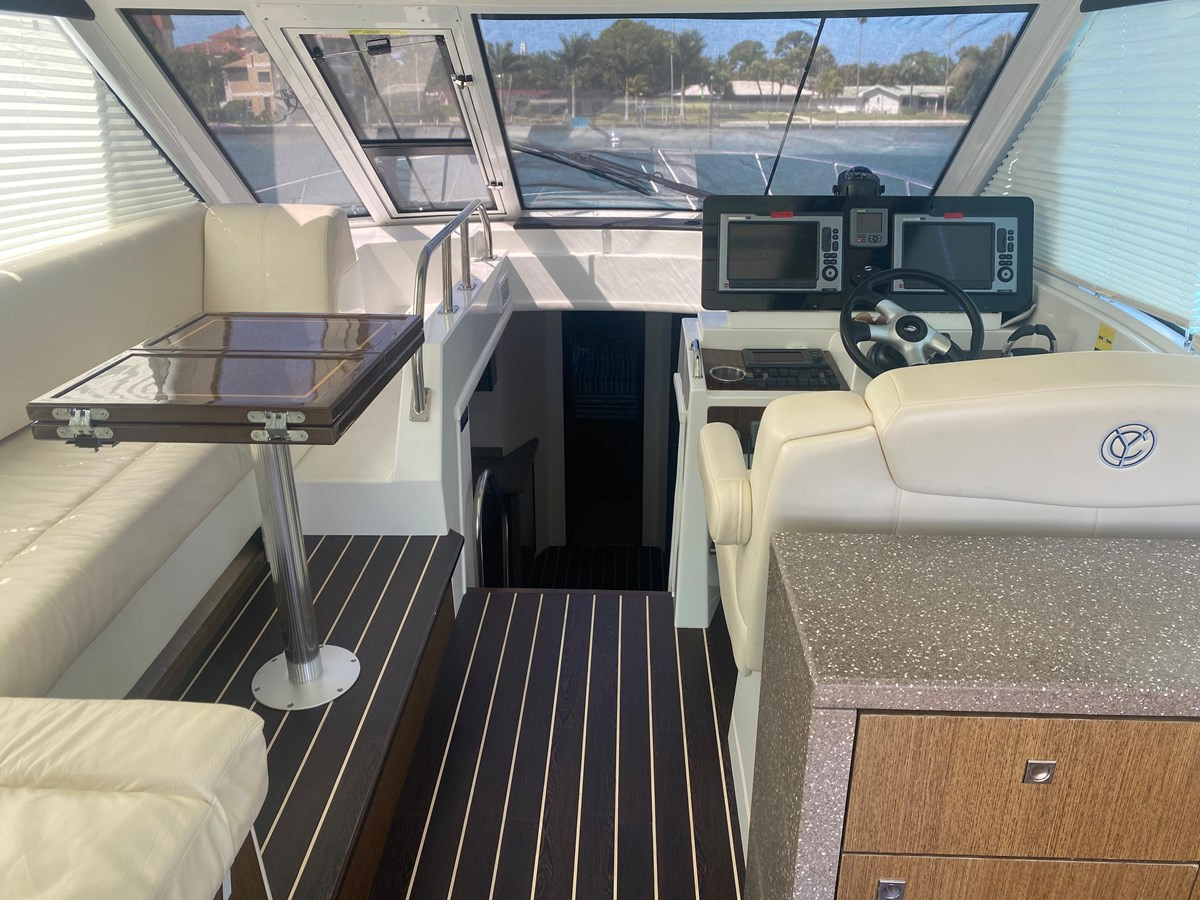 https://arconyachts.ams3.digitaloceanspaces.com/142412/conversions/large_4708807-optimize.jpg