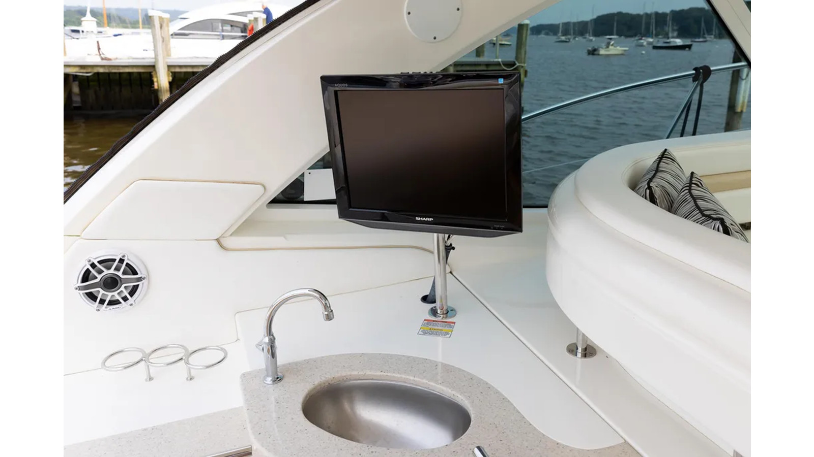 https://arconyachts.ams3.digitaloceanspaces.com/142467/conversions/large_4731725-optimize.jpg