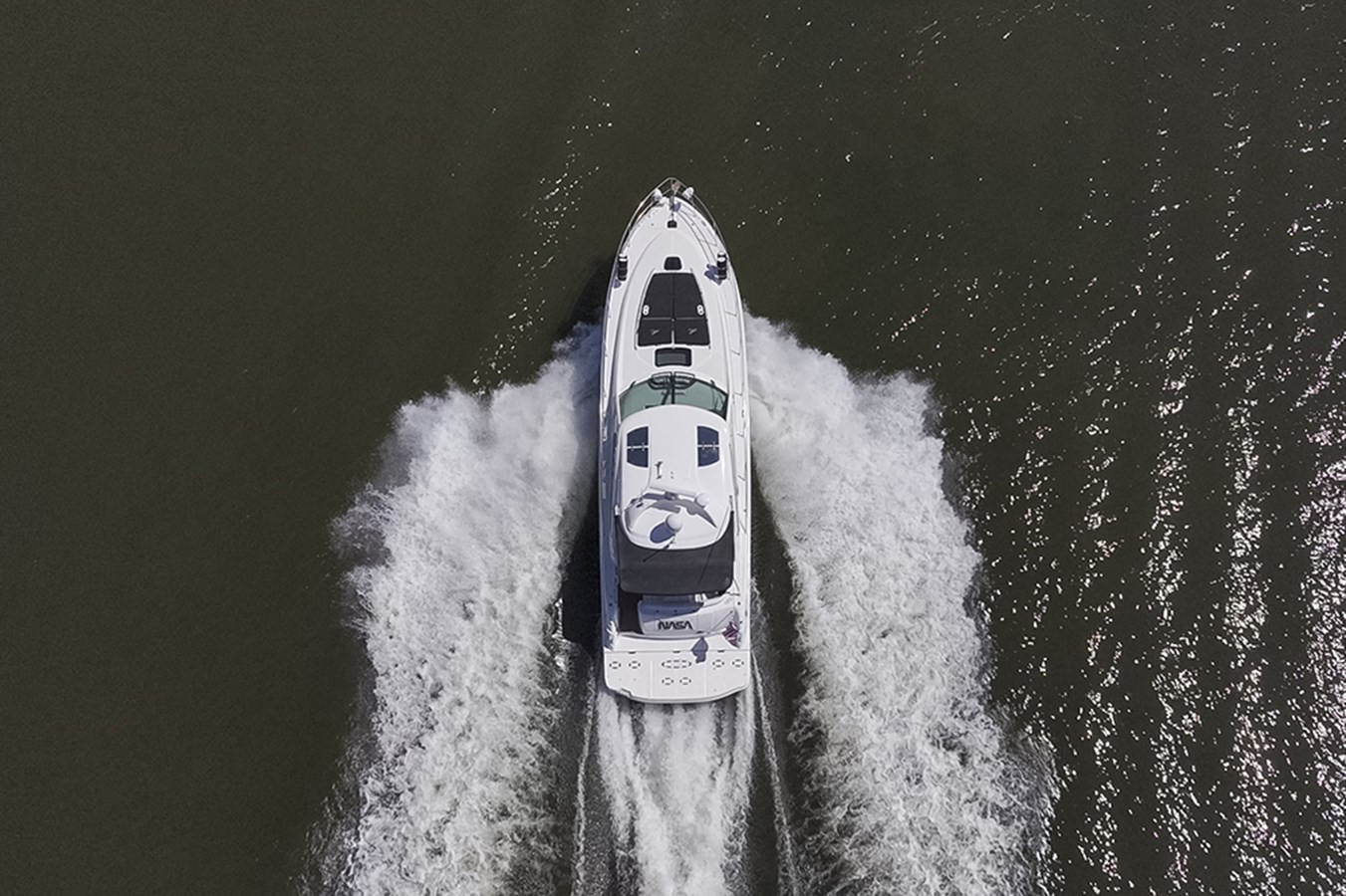 https://arconyachts.ams3.digitaloceanspaces.com/142749/conversions/large_4776232-optimize.jpg