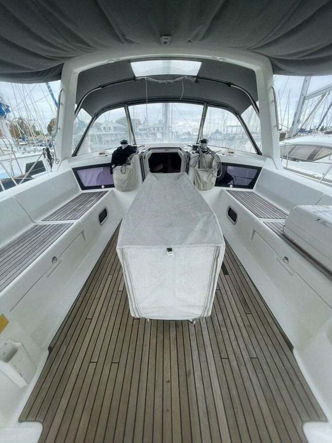 https://arconyachts.ams3.digitaloceanspaces.com/142861/conversions/large_4602518-optimize.jpg