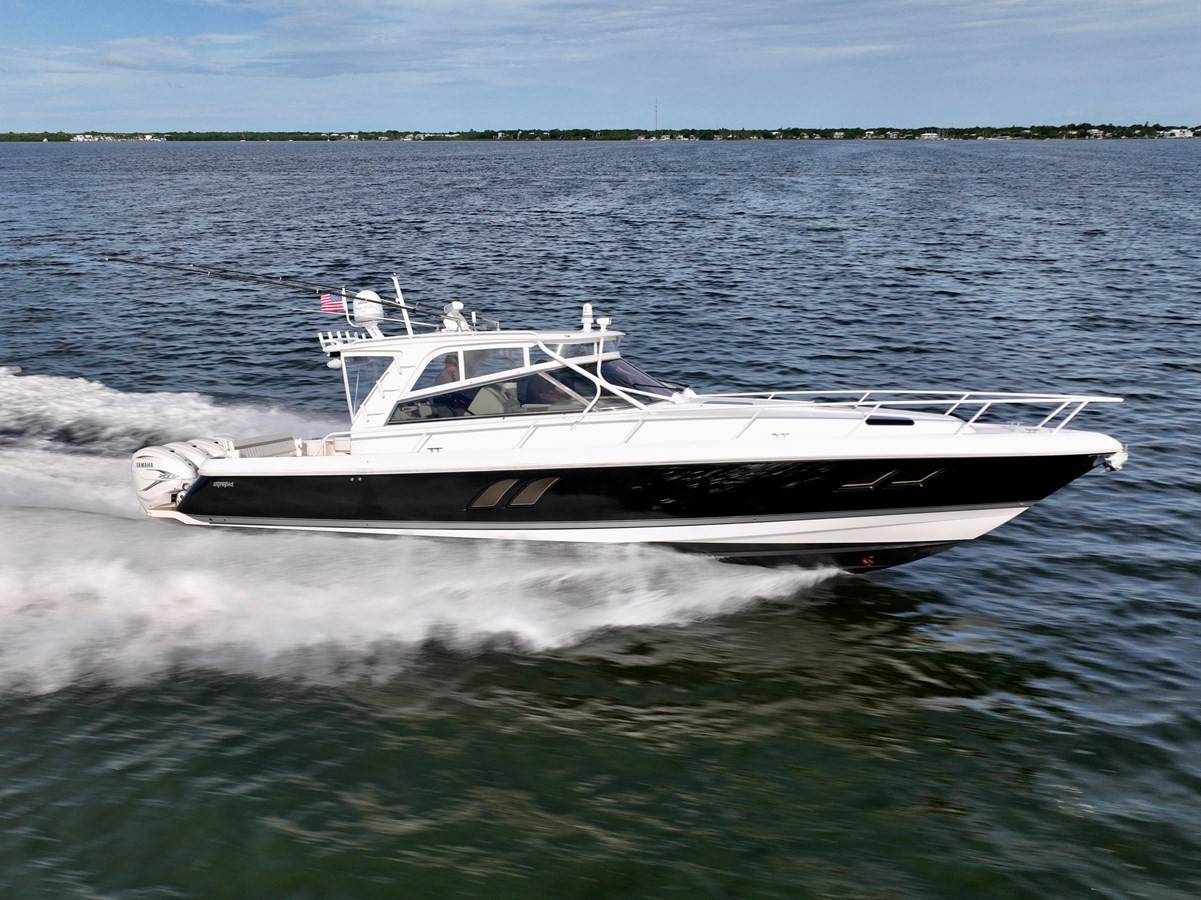 https://arconyachts.ams3.digitaloceanspaces.com/143049/conversions/large_4561373-optimize.jpg