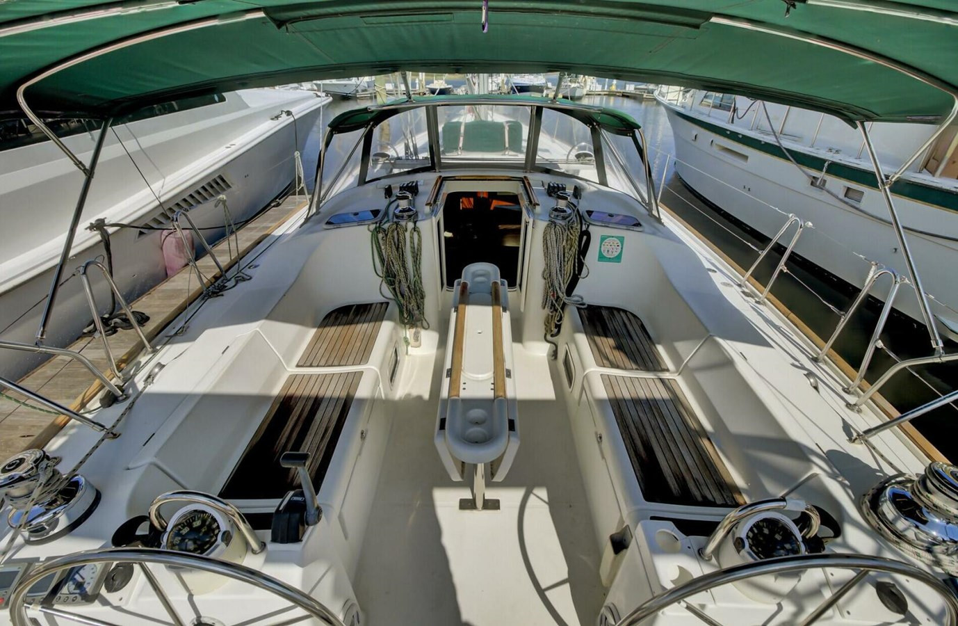 https://arconyachts.ams3.digitaloceanspaces.com/143158/conversions/large_4626900-optimize.jpg