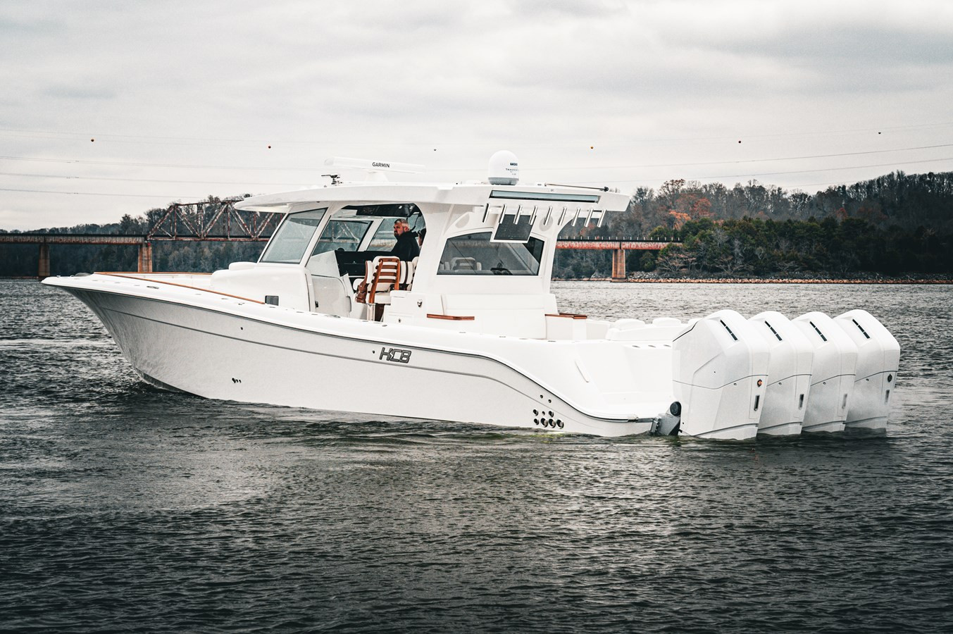 https://arconyachts.ams3.digitaloceanspaces.com/143262/conversions/large_4709101-optimize.jpg
